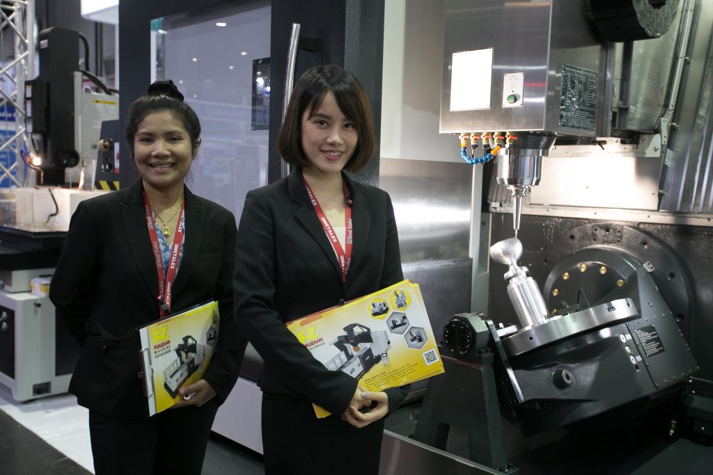บริษัท ฟุกุซาน จำกัด เป็นตัวแทนจำหน่ายเครื่องจักร Small Hole Drilling EDM, CNC Die Sinker EDM, CNC Wire Cut EDM, CNC Machining Center, CNC Double Column Machining Center, CNC Turning Center, Milling, Turning, and Grinding machine.